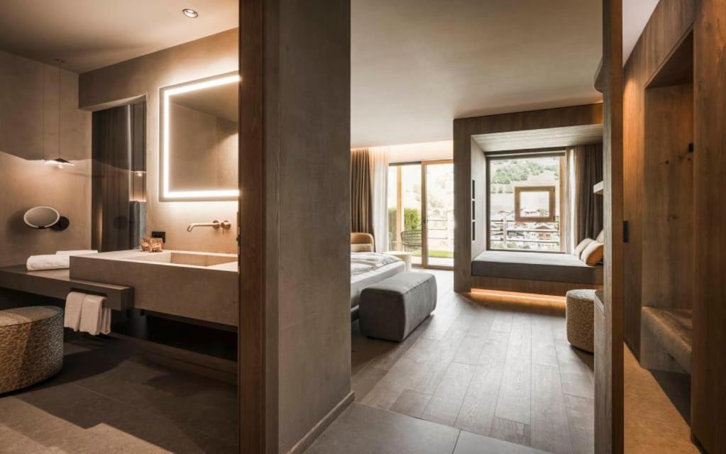 Excelsior Dolomites Life Resort San Vigilio Di Marebbe Exterior foto